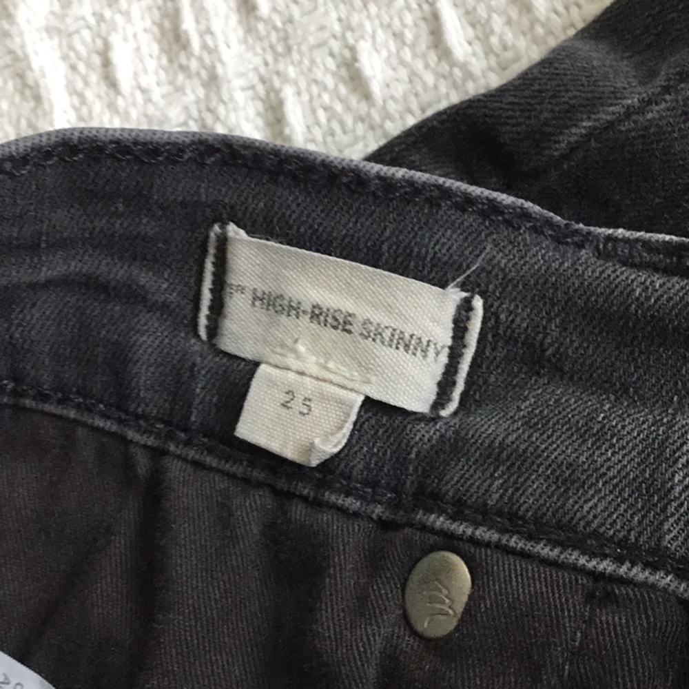 Madewell 11” high rise skinny jeans size 25